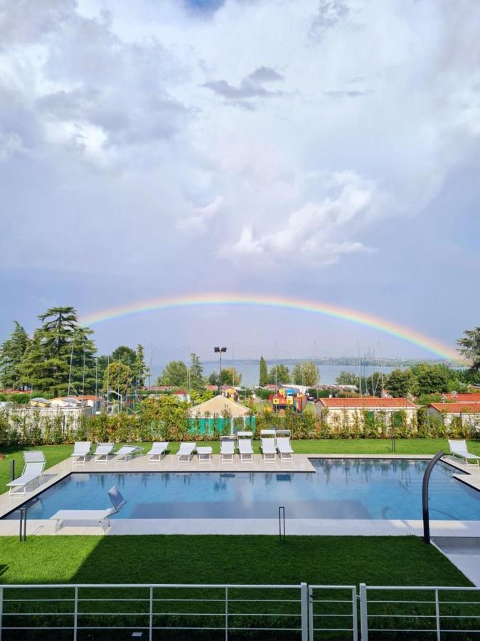 Sole Di Diana Luxury *